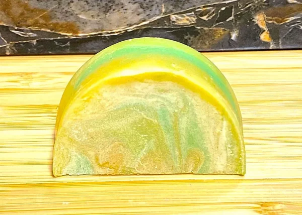 【石鹸】オリーブ (Olive-Infuse) - 画像 (2)